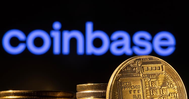 Gemini and Coinbase gain EU-wide access under MiCA as licensing dispute unfolds.